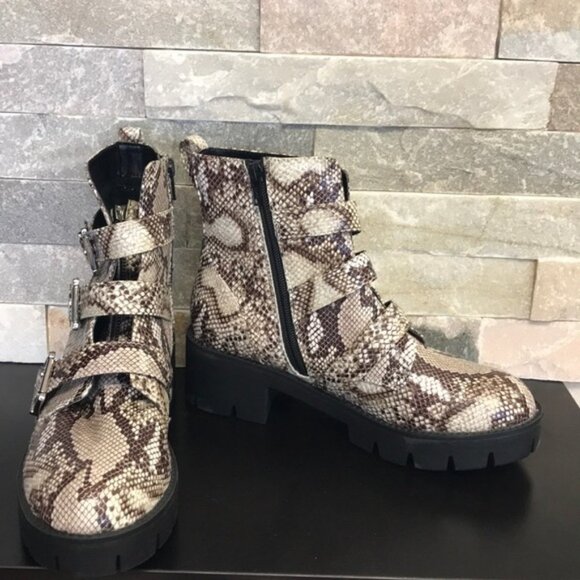 BP. Lilly Moto Boot - Picture 3 of 6